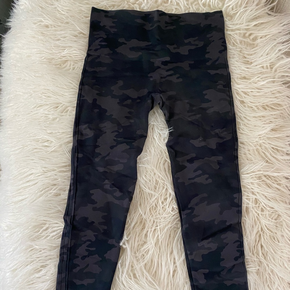 SPANX Black Camo Leggings